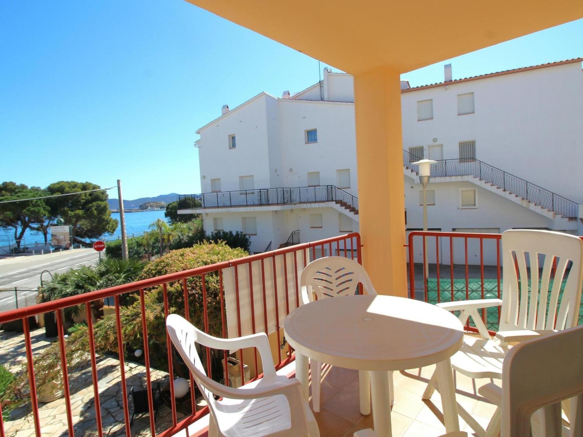Girona II 1-4 Porta 8 - Apartamento Enfrente De La Playa Grifeu. - Es-228-63 兰卡 外观 照片